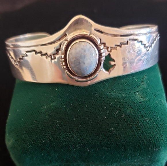 Southbear Creations Jewelry - Native American made bracelet